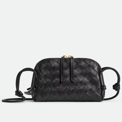 Bottega Veneta Concert Pouch in Black Intrecciato Lambskin