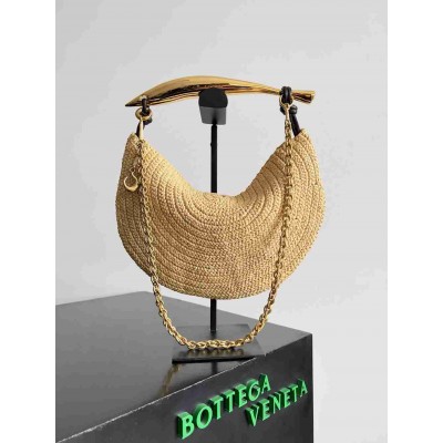 Bottega Veneta Sardine Small Bag with Chain in Natural Raffia