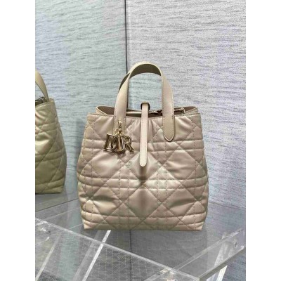 Dior Toujours Vertical Medium Tote Bag in Beige Macrocannage Calfskin