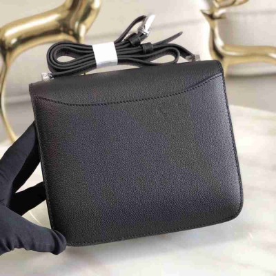 Hermes 2002 20cm Bag In Black Evercolor Calfskin