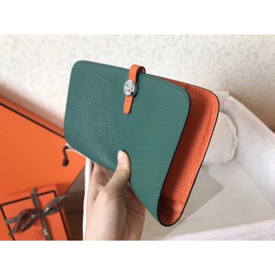 Hermes Bicolor Dogon Duo Wallet In Malachite Orange Leather