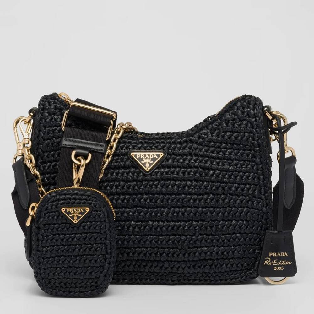 Prada Re-Edition 2005 Shoulder Bag In Black Raffia