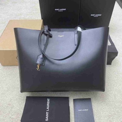 Saint Laurent Shopping Tote Bag in Black Leather