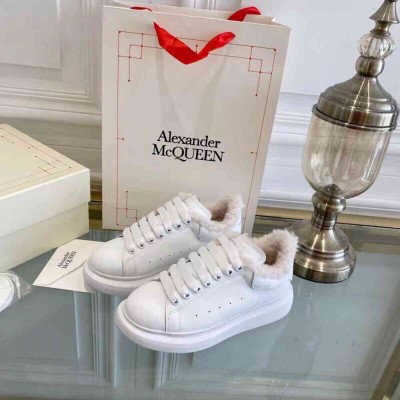 Alexander McQueen Oversized Sneakers With White Shearling