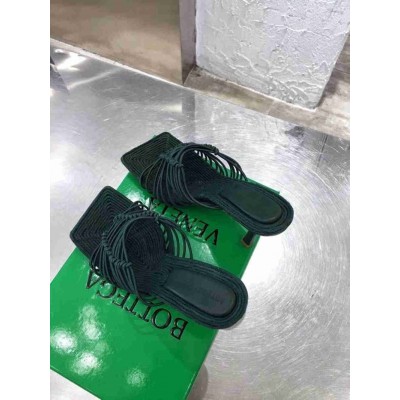 Bottega Veneta Stretch Sandals In Green Elasticized Raffia