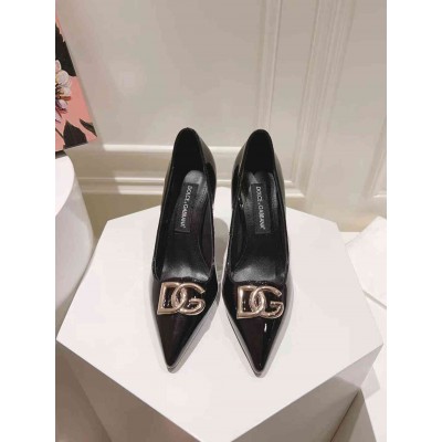Dolce & Gabbana Lollo Pumps 90mm in Black Patent Leather