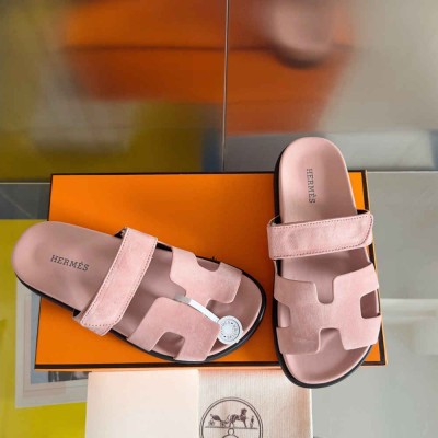 Hermes Chypre Sandals In Pink Suede Calfskin