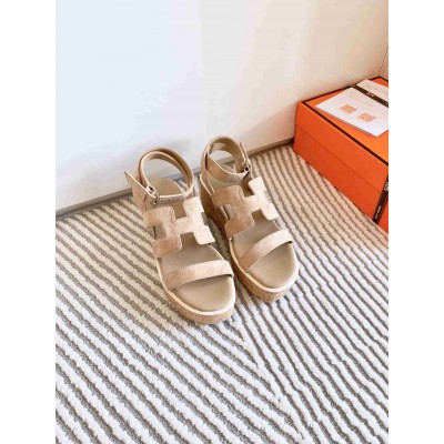 Hermes Havane 30 Sandals in Beige Suede Leather