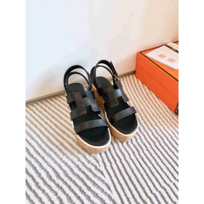 Hermes Havane 30 Sandals in Black Calfskin Leather