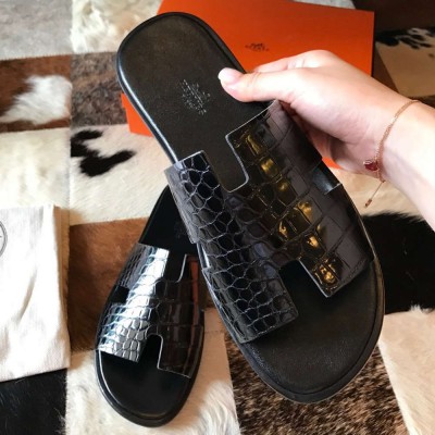 Hermes Izmir Sandals In Black Shiny Niloticus Crocodile Leather