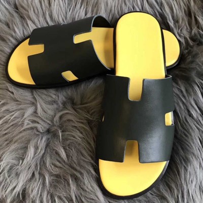 Hermes Izmir Sandals In Noir Swift Calfskin