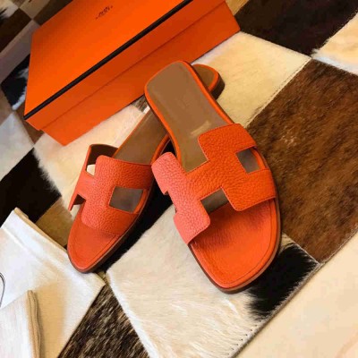 Hermes Oran Slide Sandals In Orange Clemence Leather