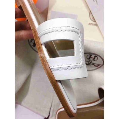 Hermes Oran Slide Sandals In White Leather With Stitched