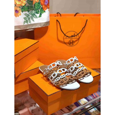 Hermes Thalassa Slide Sandals In Brown White Lambskin