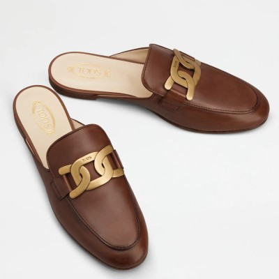 Tod's Mules In Brown Smooth Calfskin