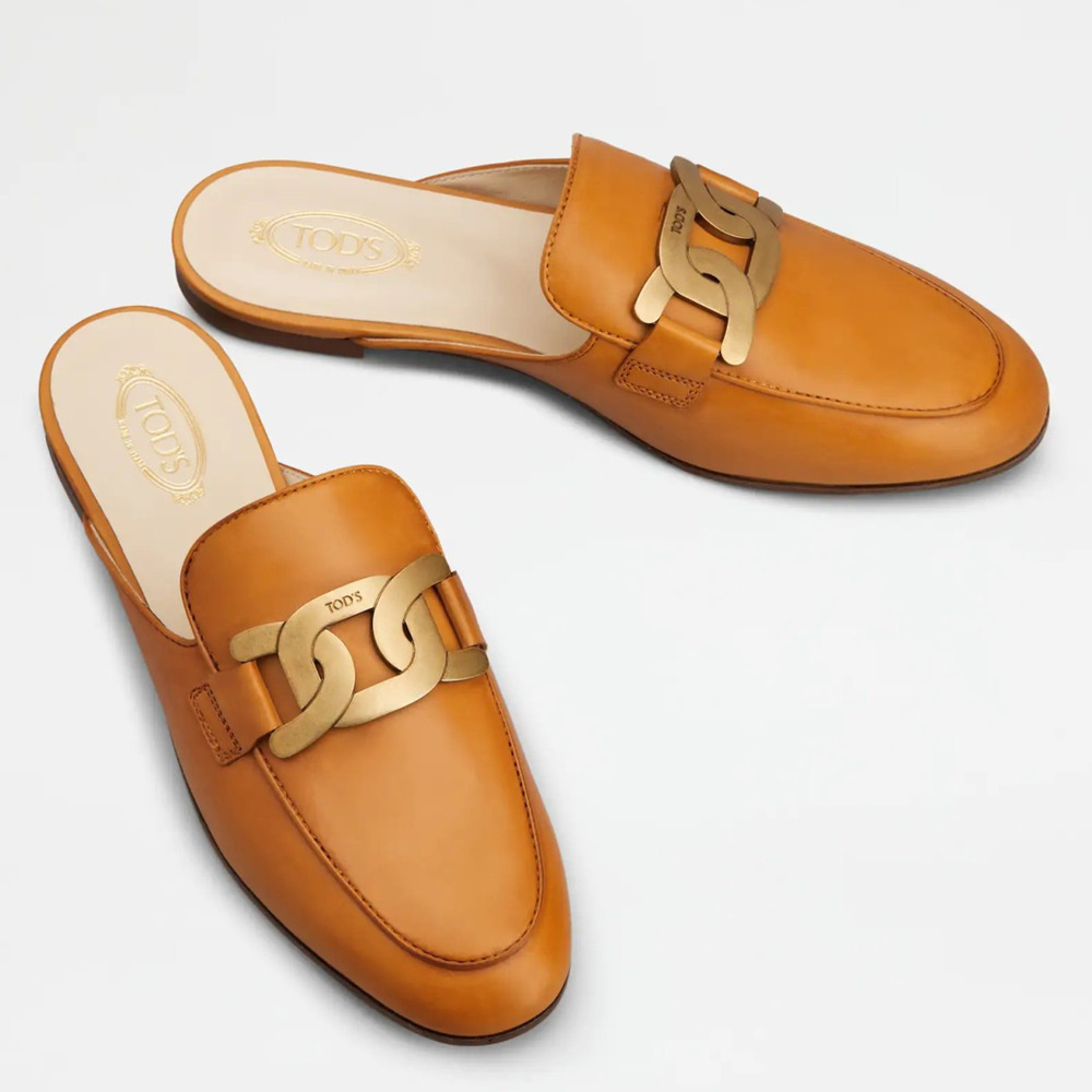 Tod's Mules In Tan Smooth Calfskin
