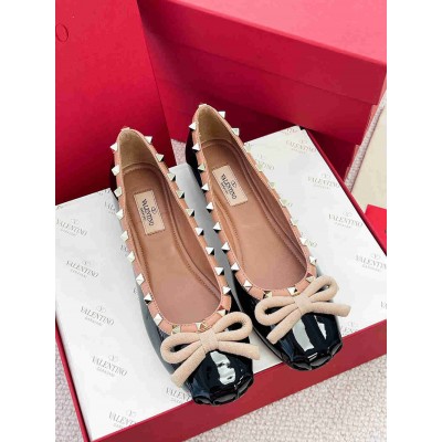 Valentino Rockstud Ballerina In Black Patent Leather