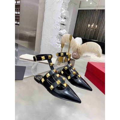 Valentino Roman Stud Ballet Flats In Black Calfskin