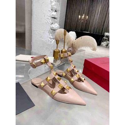 Valentino Roman Stud Ballet Flats In Powder Calfskin