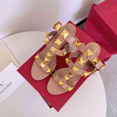 Valentino Roman Stud Sandals 100mm In Rose Cannelle Calfskin