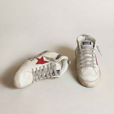 Golden Goose Mid Star Sneakers With A Pink Laminated Leather Star And Black Flash