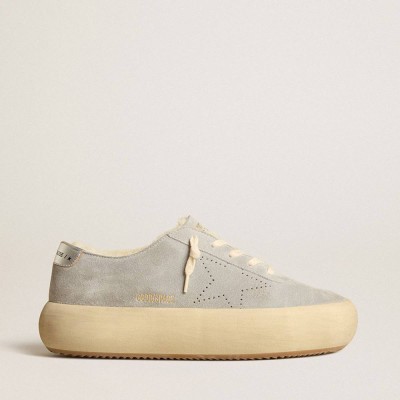 Golden Goose Space-Star Sneakers Shoes In Ice-gray Suede With Shearling Lining