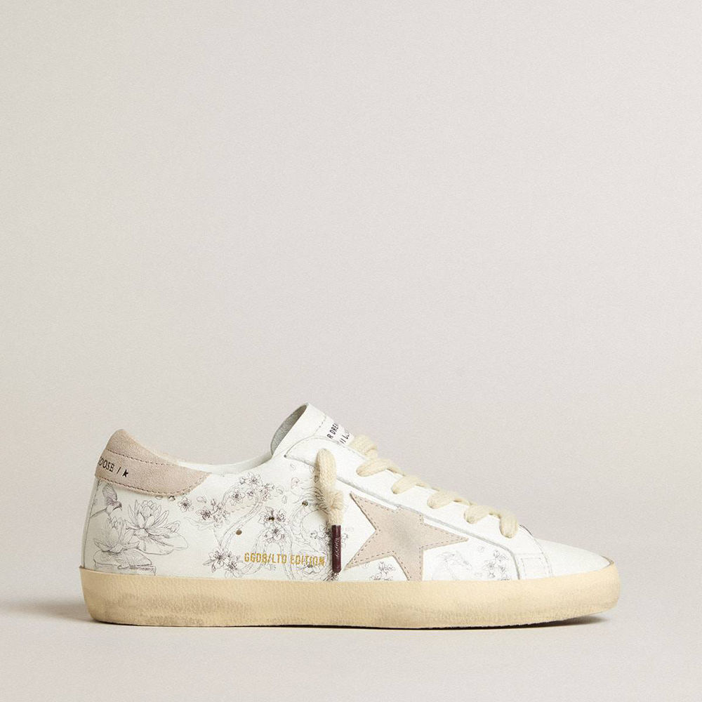 Golden Goose Super-Star LTD Sneakers CNY In White Leather With Lettering On The Upper