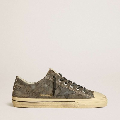 Golden Goose V-Star Sneakers In Black Suede With Black Leather Star