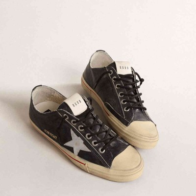 Golden Goose V-Star LTD Sneakers In Blue Leather With Silver Metallic Leather Star