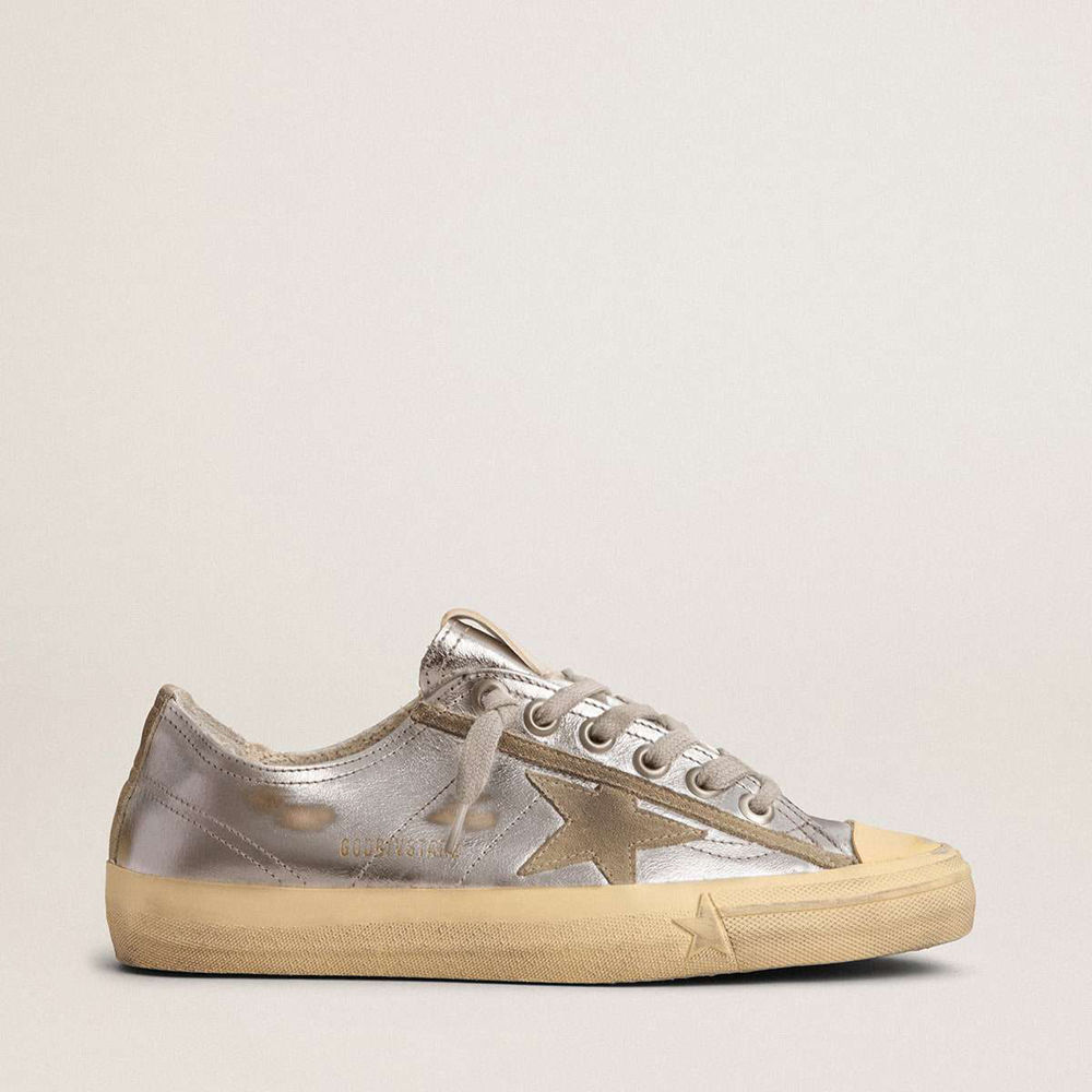 Golden Goose V-Star LTD Sneakers In Silver Laminated Leather